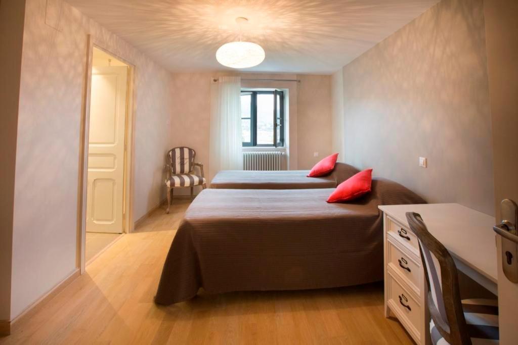 La Maison De Siloe Villefranche-de-Rouergue Ngoại thất bức ảnh
